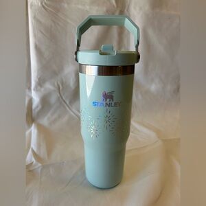 30 oz Stanley (holiday edition)